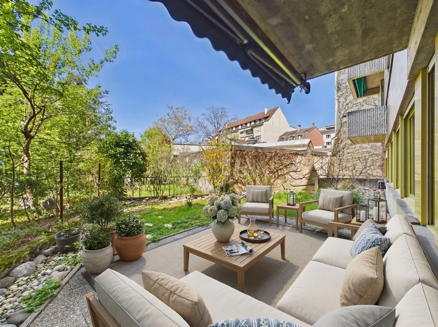 Appartement de jardin moderne de 4,5 pièces en emplacement central, Bâle - Photo 1 sur 10