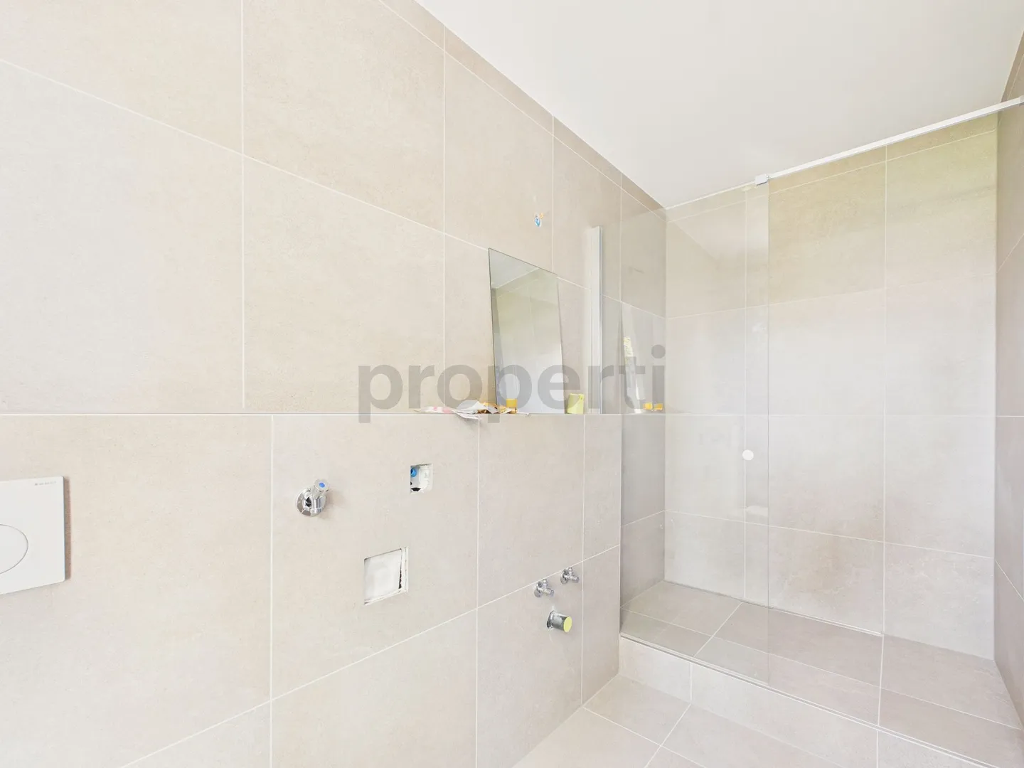 Neu renovierte 5.5-Zimmer-Eigentumswohnung mit Lift, Opfikon - Photo 11 of 13