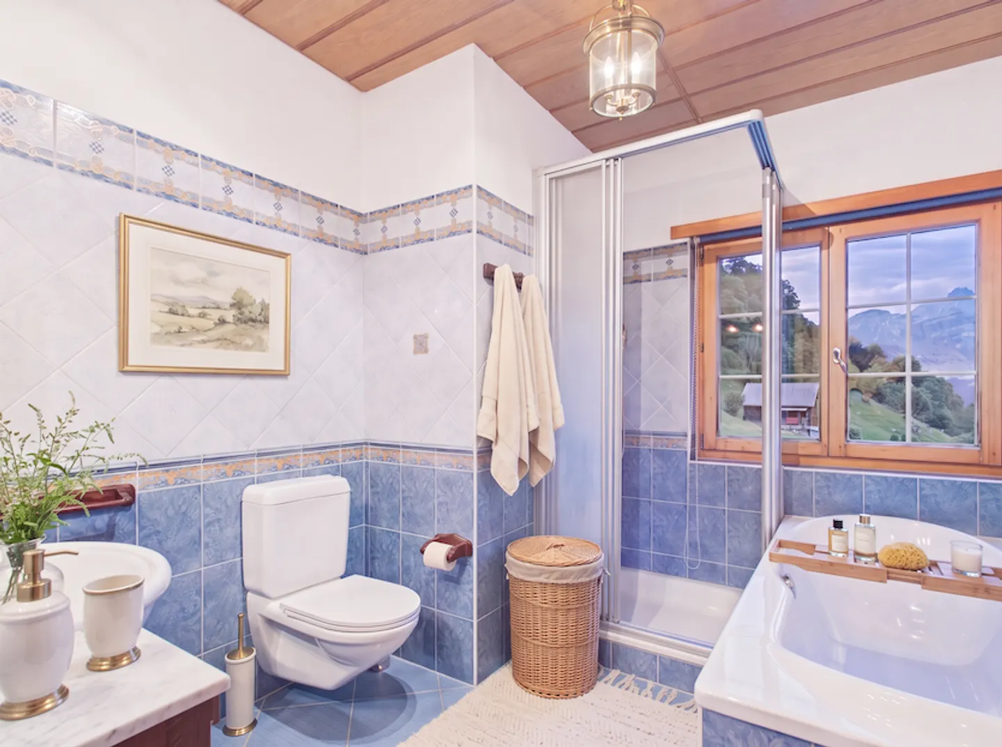 Casa familiare con grande giardino e vista sulle montagne - Il tuo rifugio sopra Näfels - Foto 5 di 13