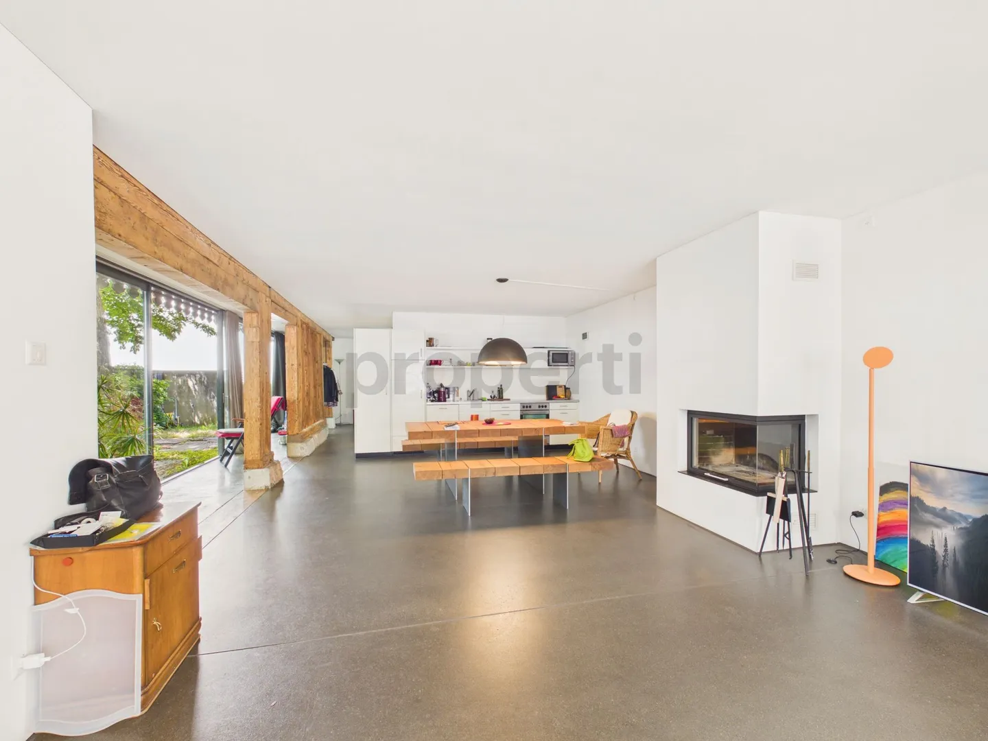 Bijou de loft unique de 2,5 pièces avec âme historique à Aarau - Photo 2 sur 12