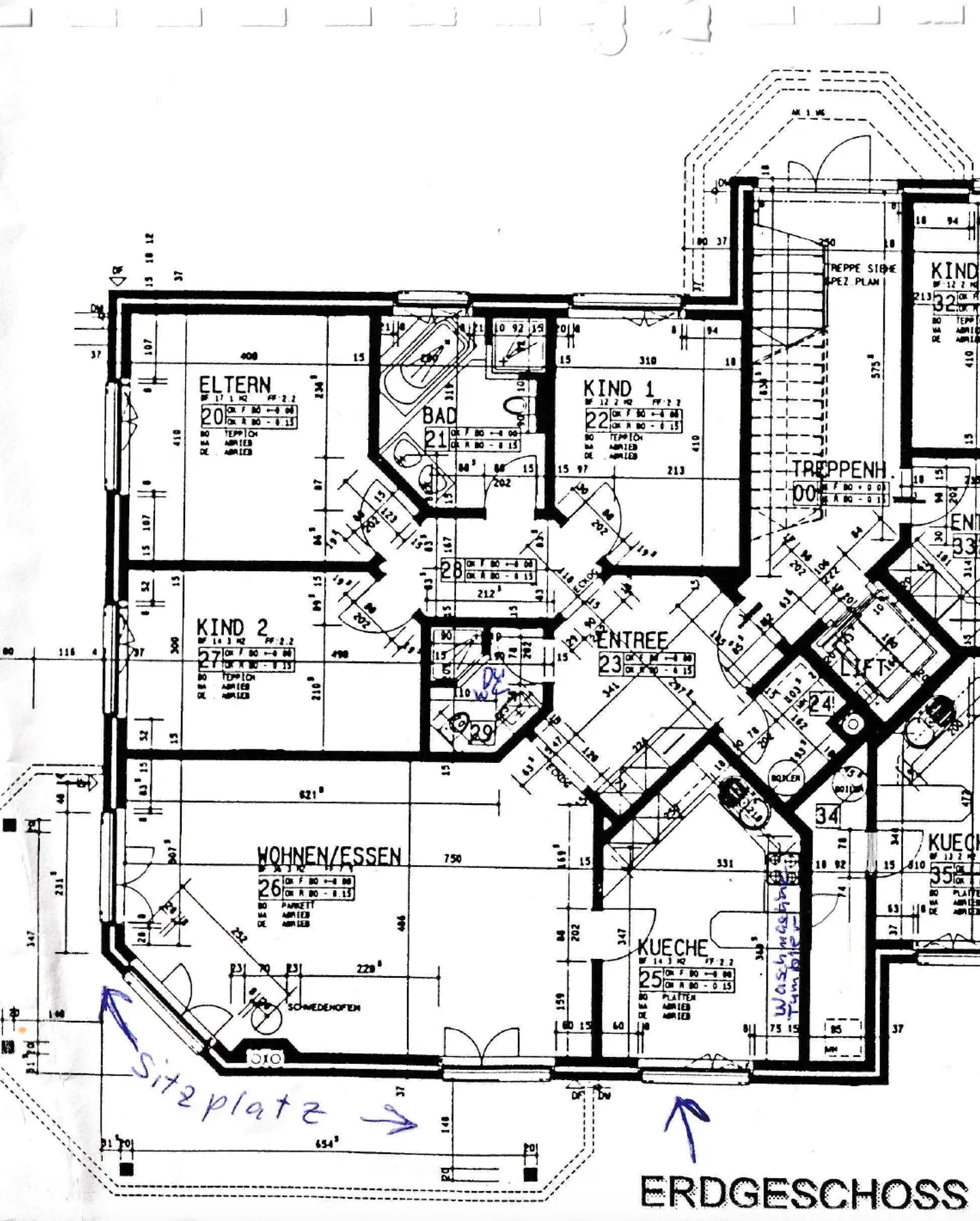 Zone résidentielle calme, espace de jardin spacieux et deux places de parking souterrain incluses - Photo 11 sur 12