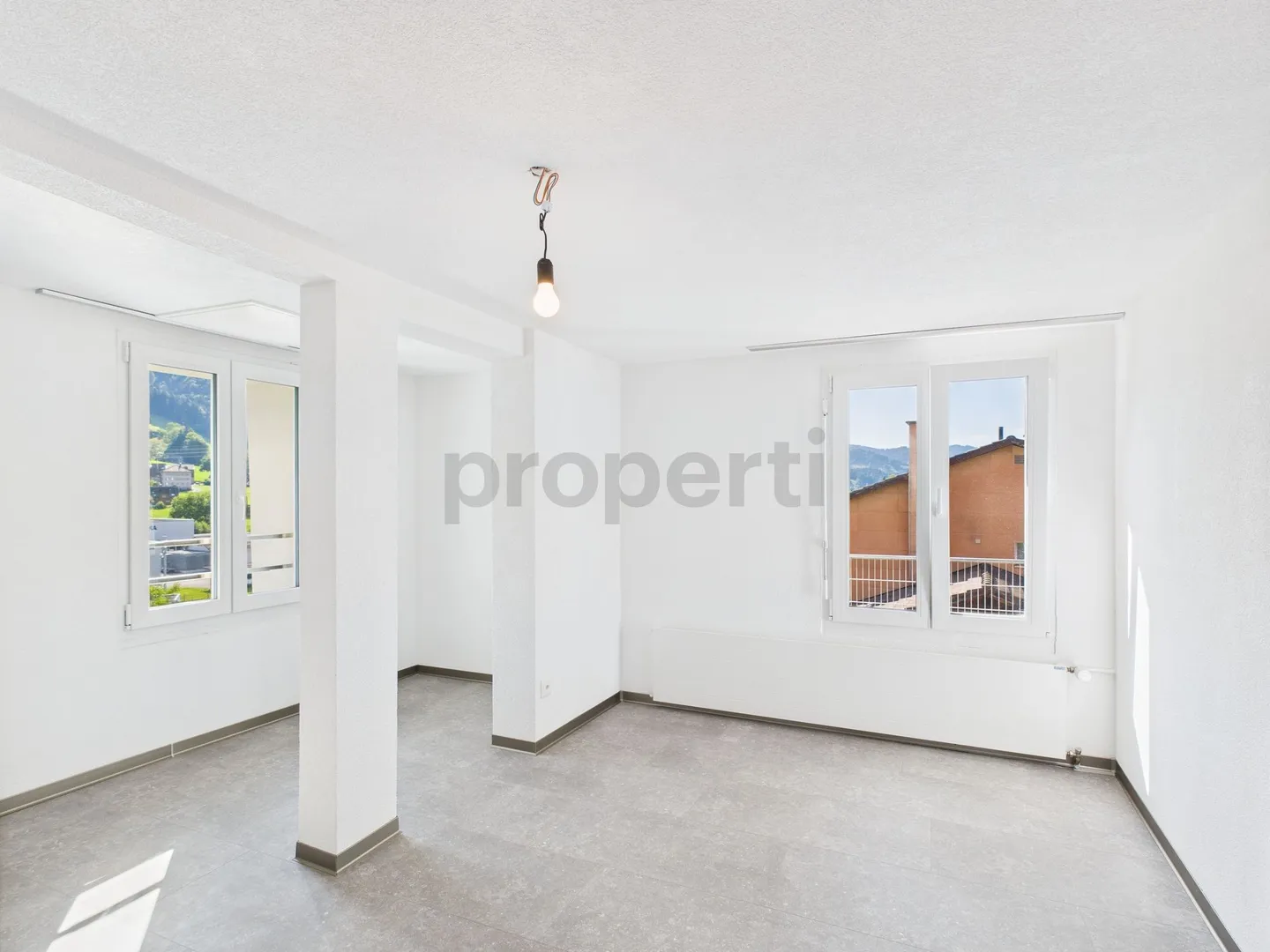 Charming and Sunny Home in the Green with this 3.5-Room Apartment in Ebnat-Kappel - Photo 6 of 12