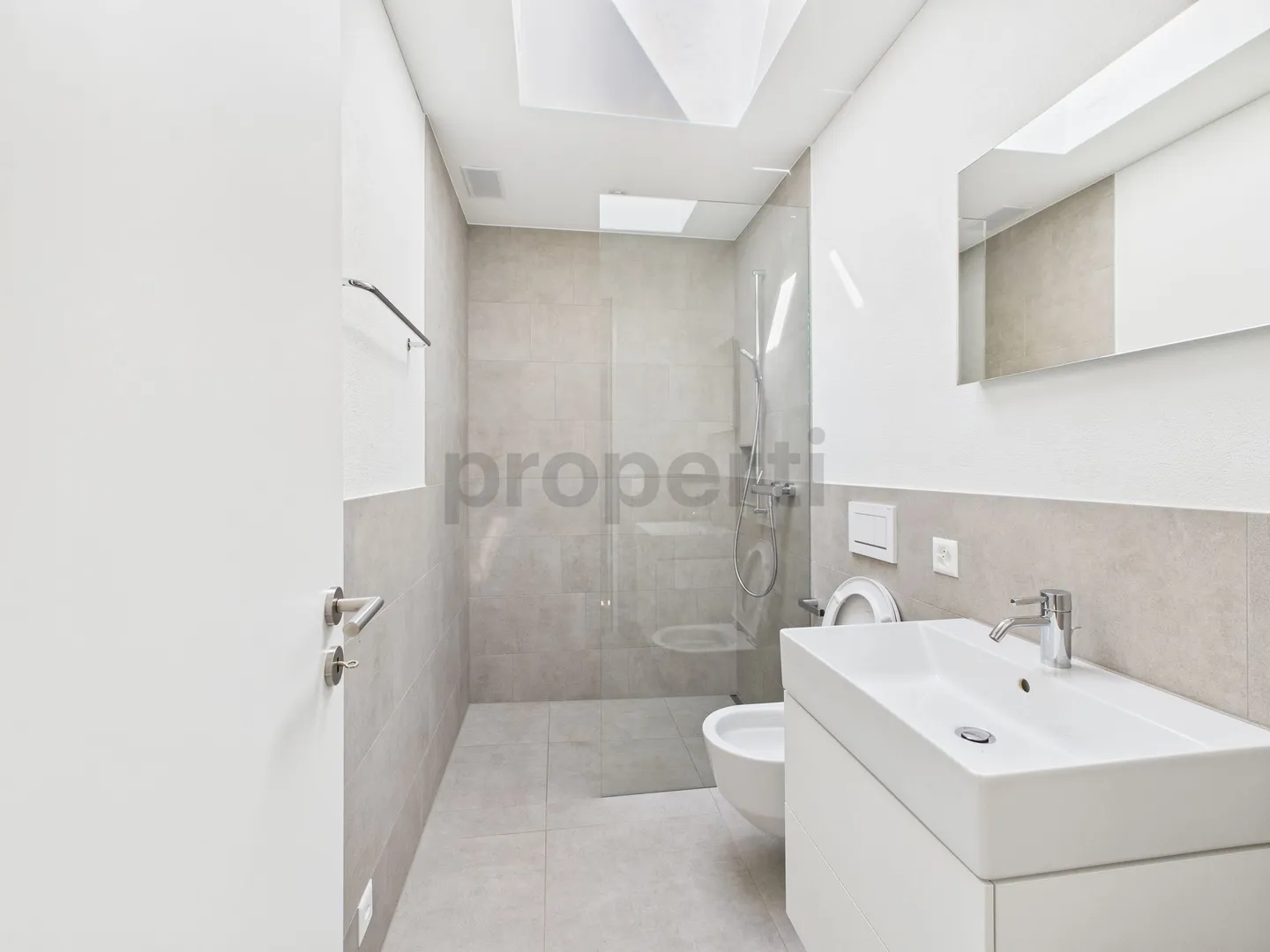 Dreamlike Living with Lake View in Walchwil, ZG - Photo 9 of 12