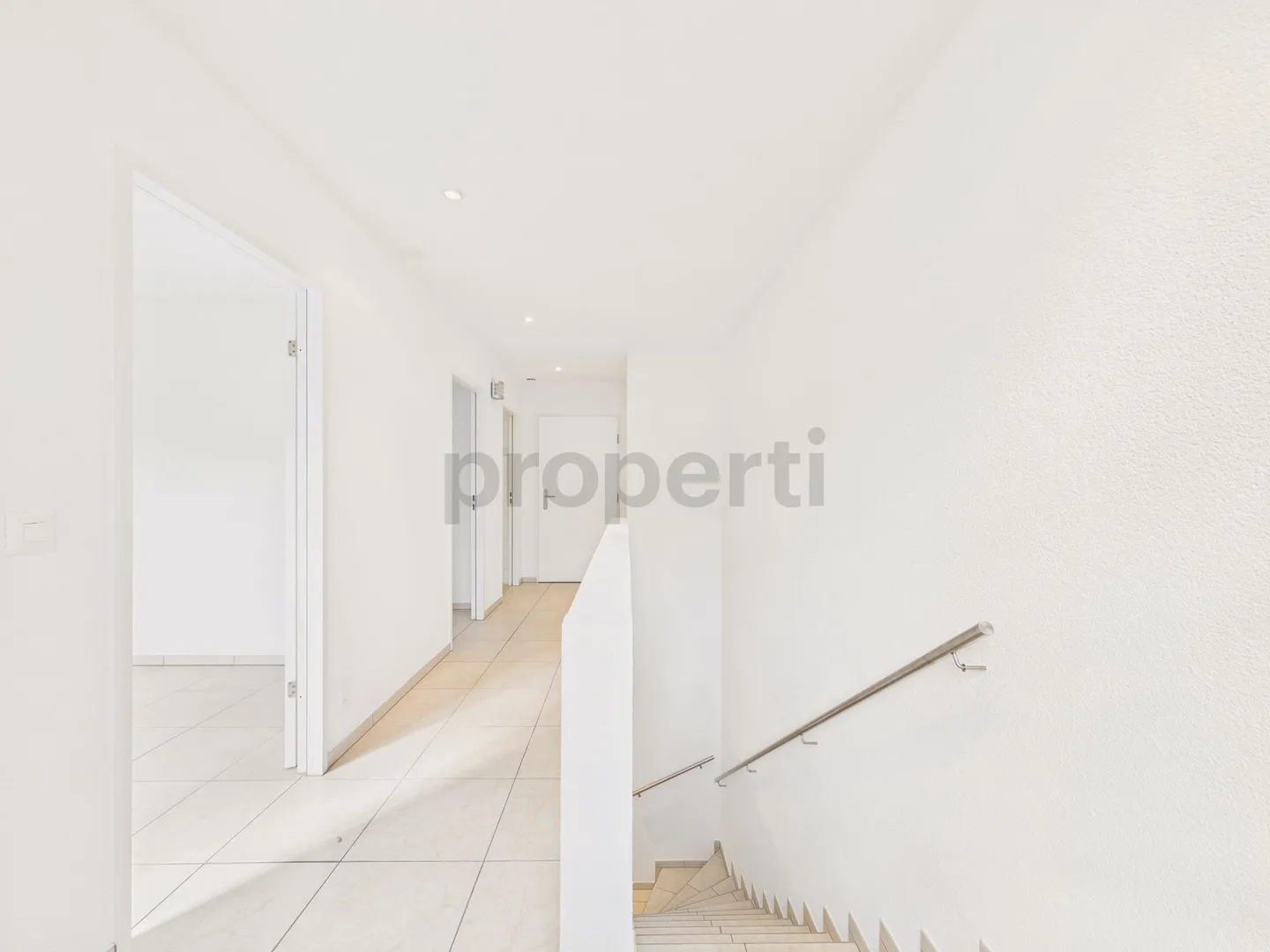 Moderne 4-Zimmer-Wohnung in Büsserach - Foto 6 von 10