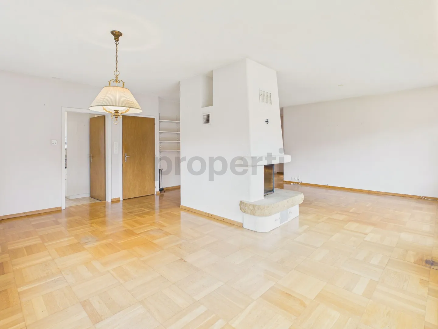 Modernes Familienhaus in Interlaken - Foto 2 von 13