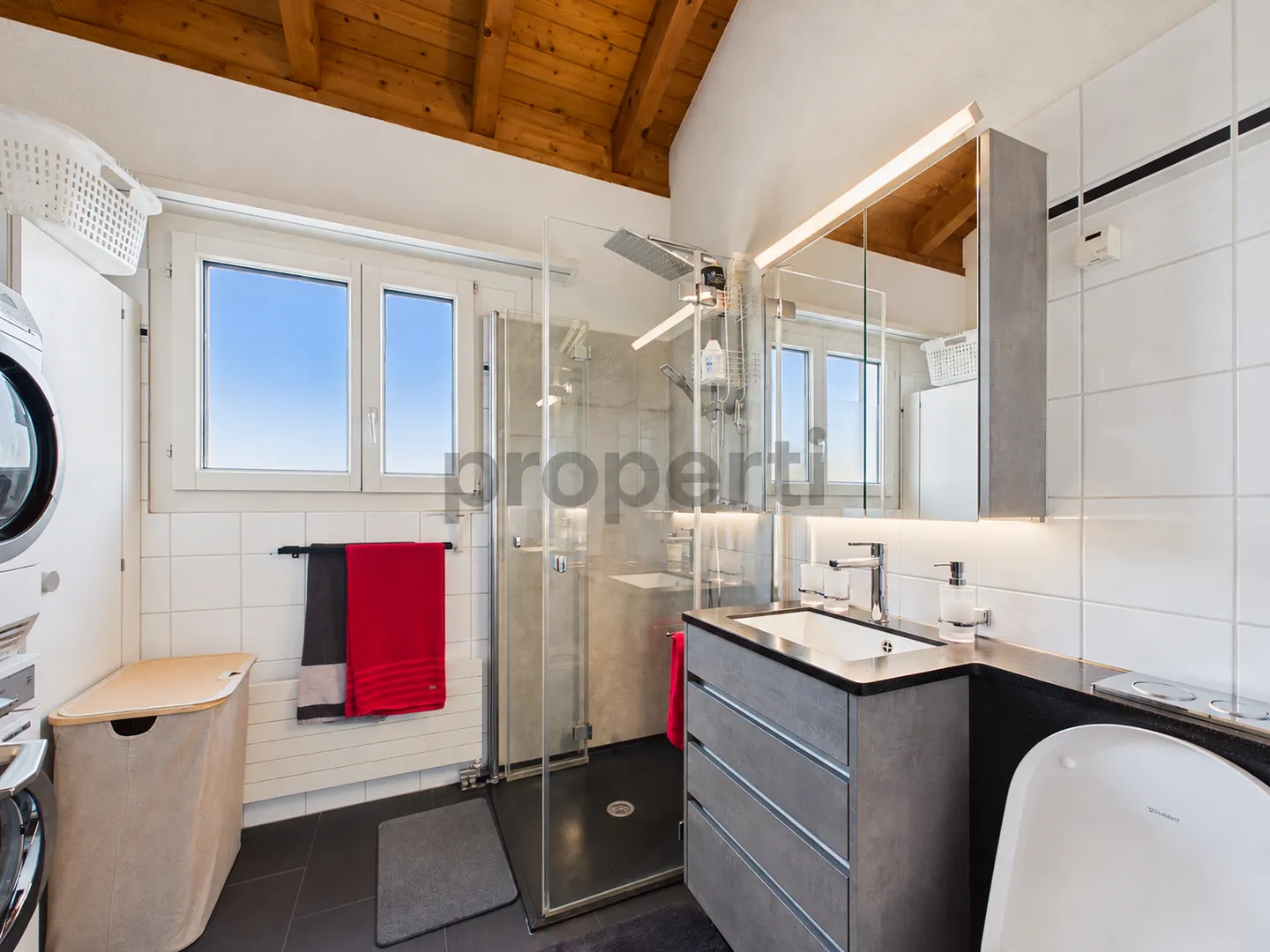 Exclusive Attic Penthouse with Dream Terraces - Panoramic View over the Rooftops - Photo 10 of 13