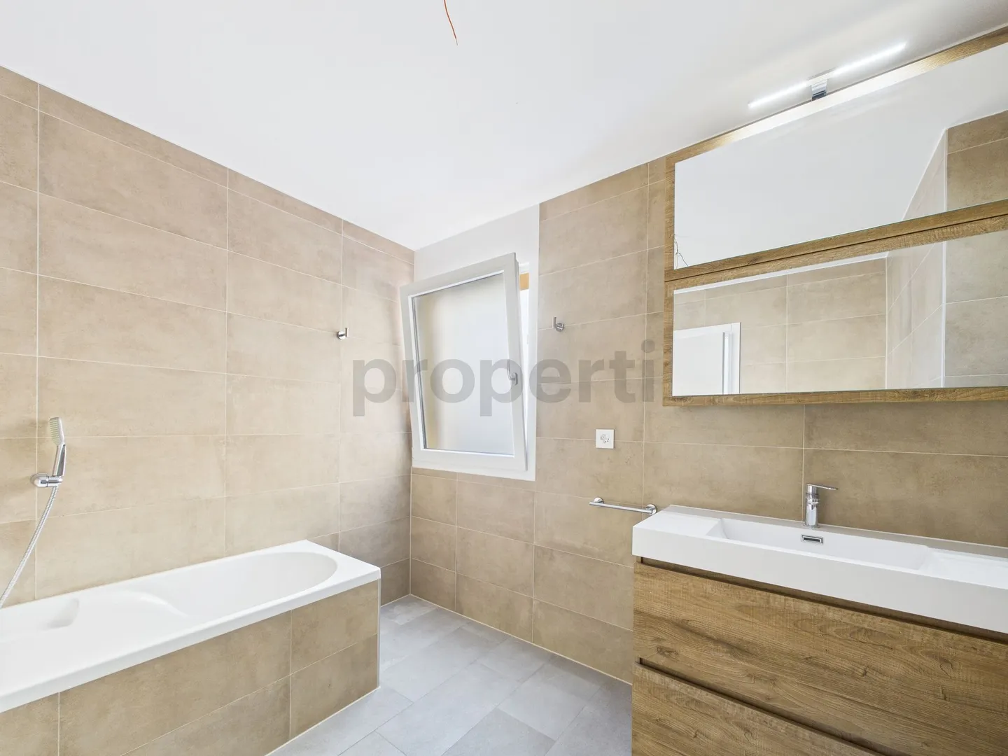 Charmantes modernes Familienhaus in Neyruz - Foto 8 von 12