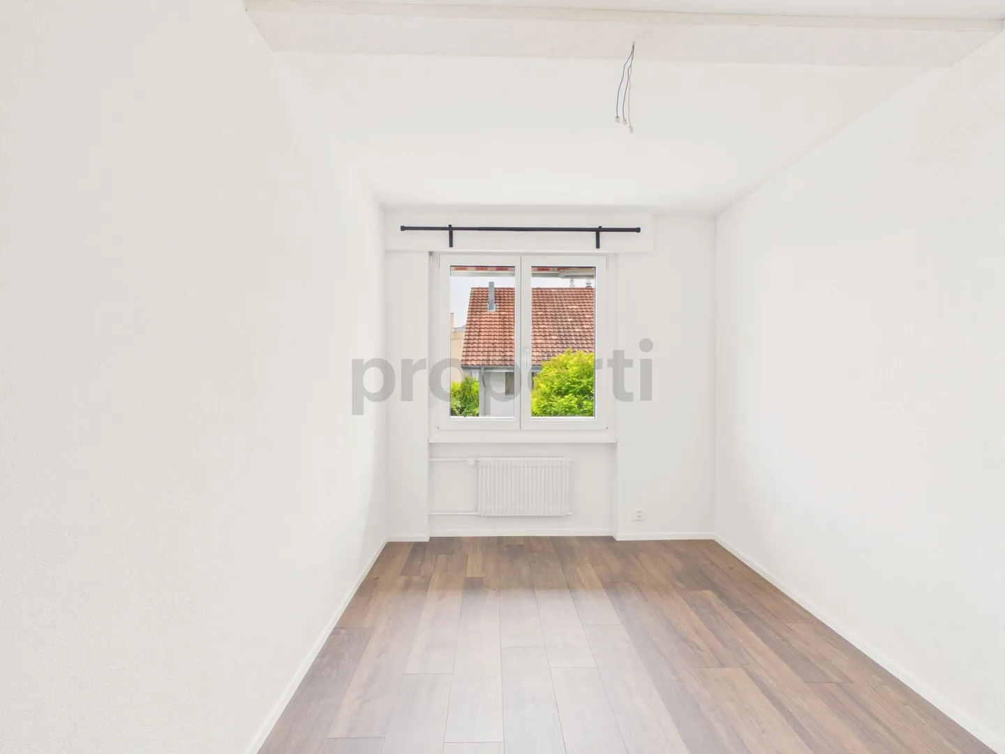 Opportunité unique avec vue sur le lac : appartement de 4,5 pièces avec potentiel à Nottwil - Photo 10 sur 13