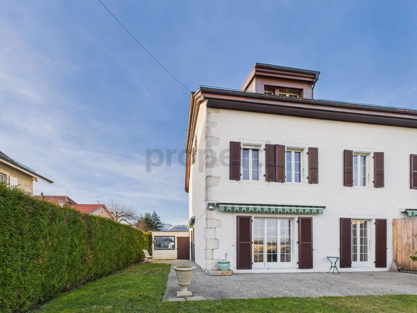 Magnificent Character House renovated in the Heart of Collex-Bossy Village Charm, comfort and Mont-Blanc view - Photo 1 of 13