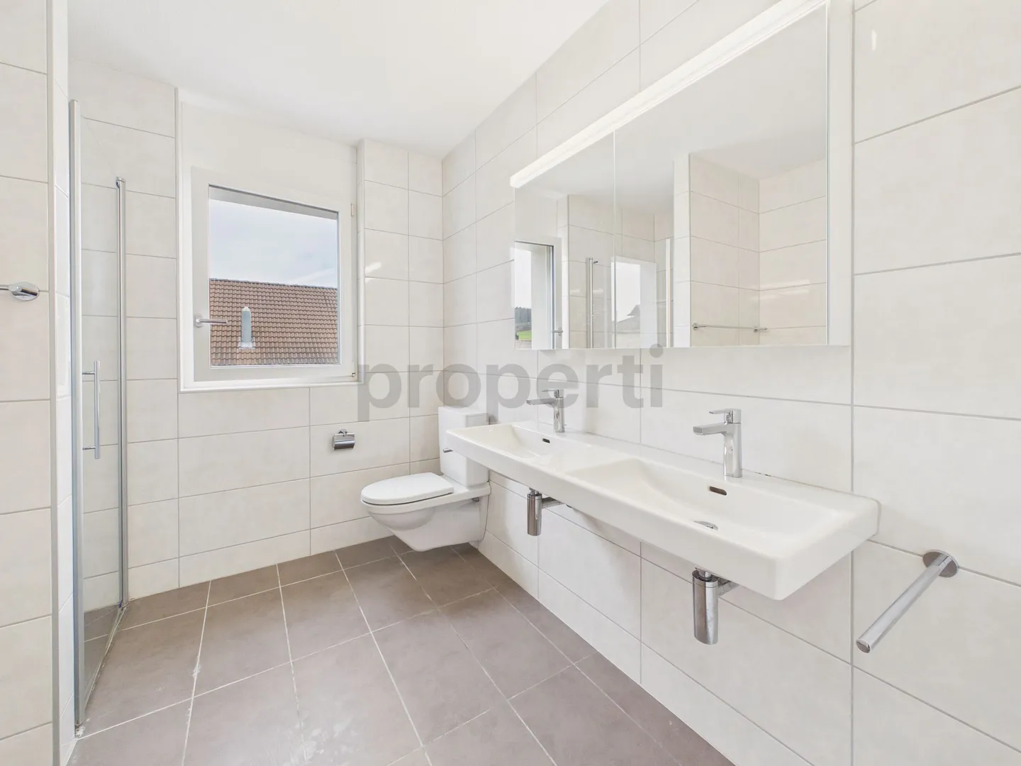 Modernes 5.5-Zimmer-Doppelhaus an ruhiger Lage in Schmitten FR - Photo 10 sur 13