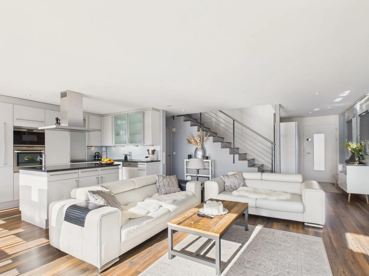 Maison duplex exclusive avec 5,5 pièces à Buchs, canton de Zurich - Photo 2 sur 13