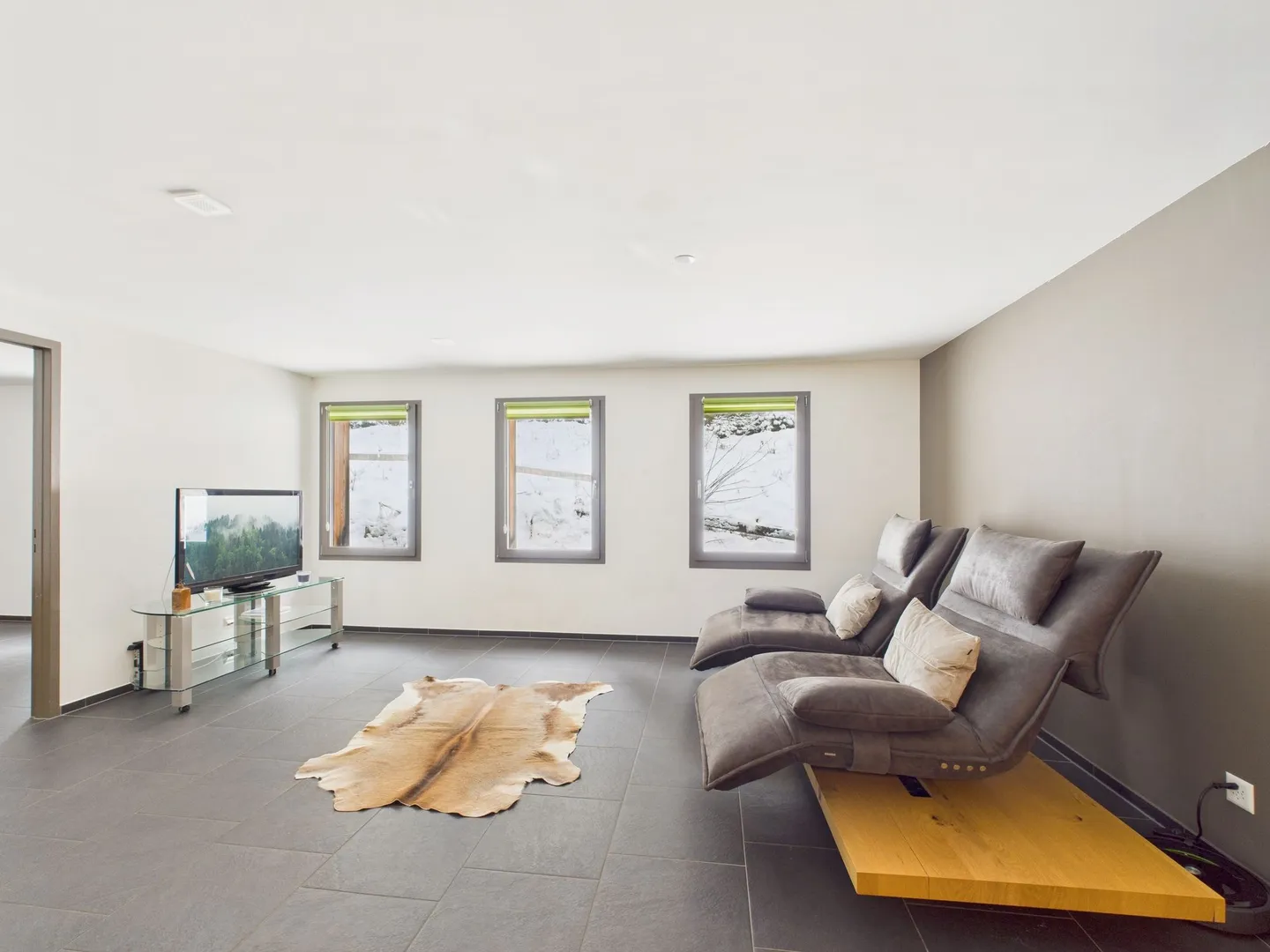 Spacious Single-Family Home in a Quiet Location in Bergün Filisur - Photo 6 of 13