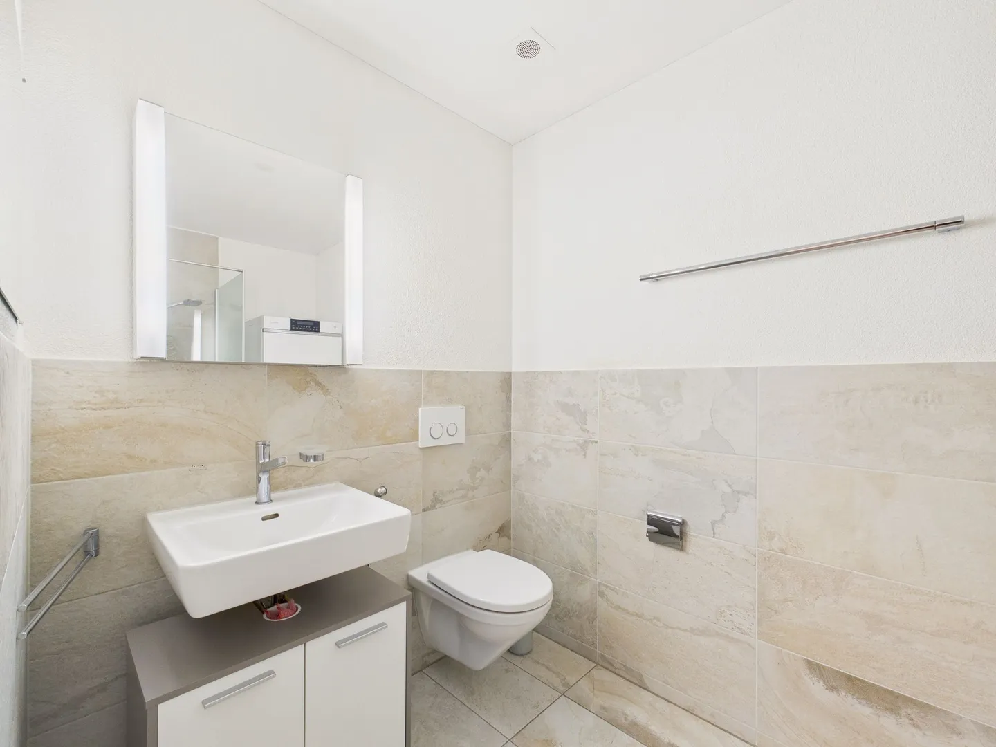 Moderne 2.5-Zimmer-Wohnung mit Balkon, Bätterkinden - Photo 12 of 13