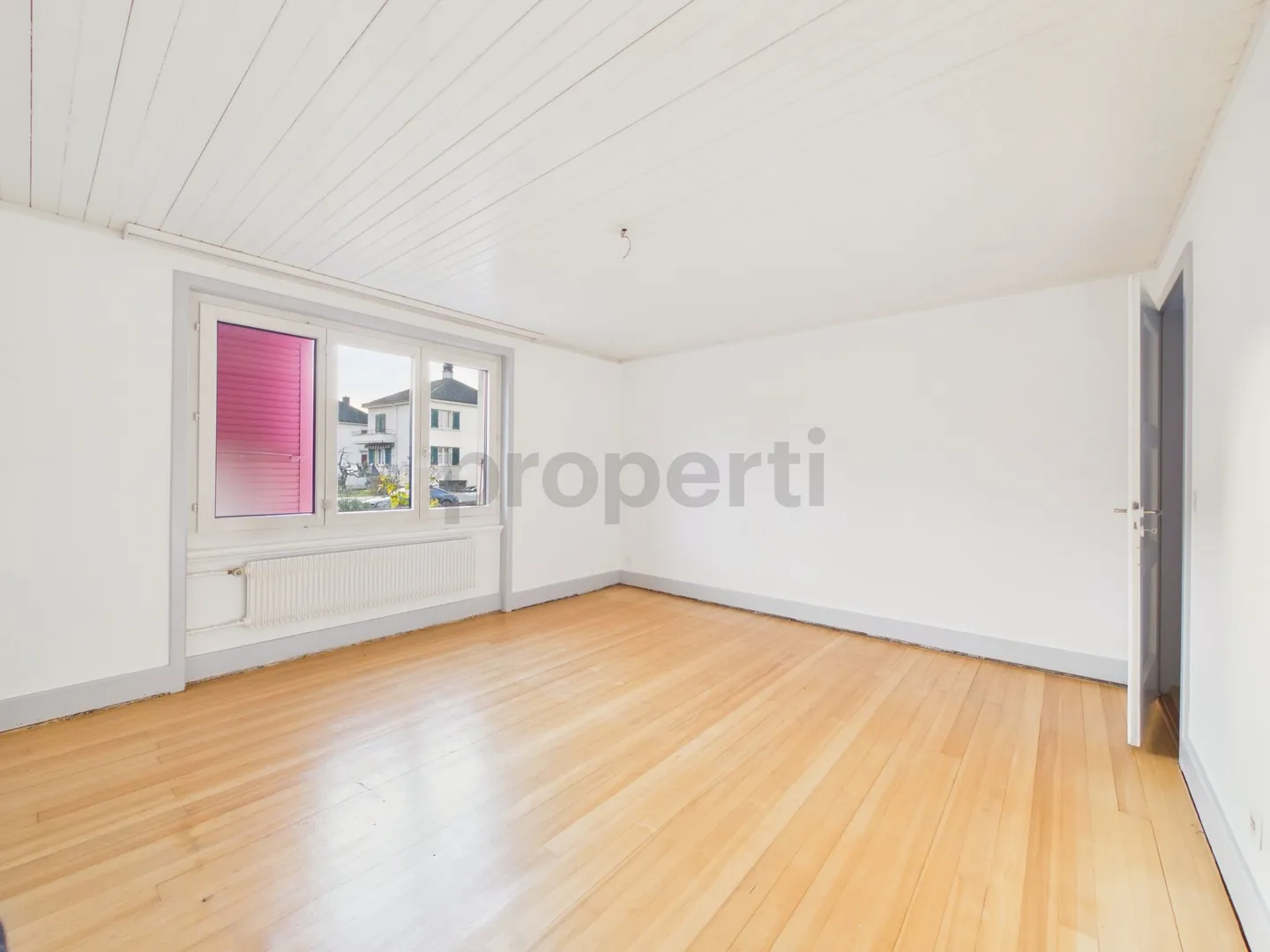 Bright 4-room apartment in an attractive residential area in Murten - Photo 5 of 12