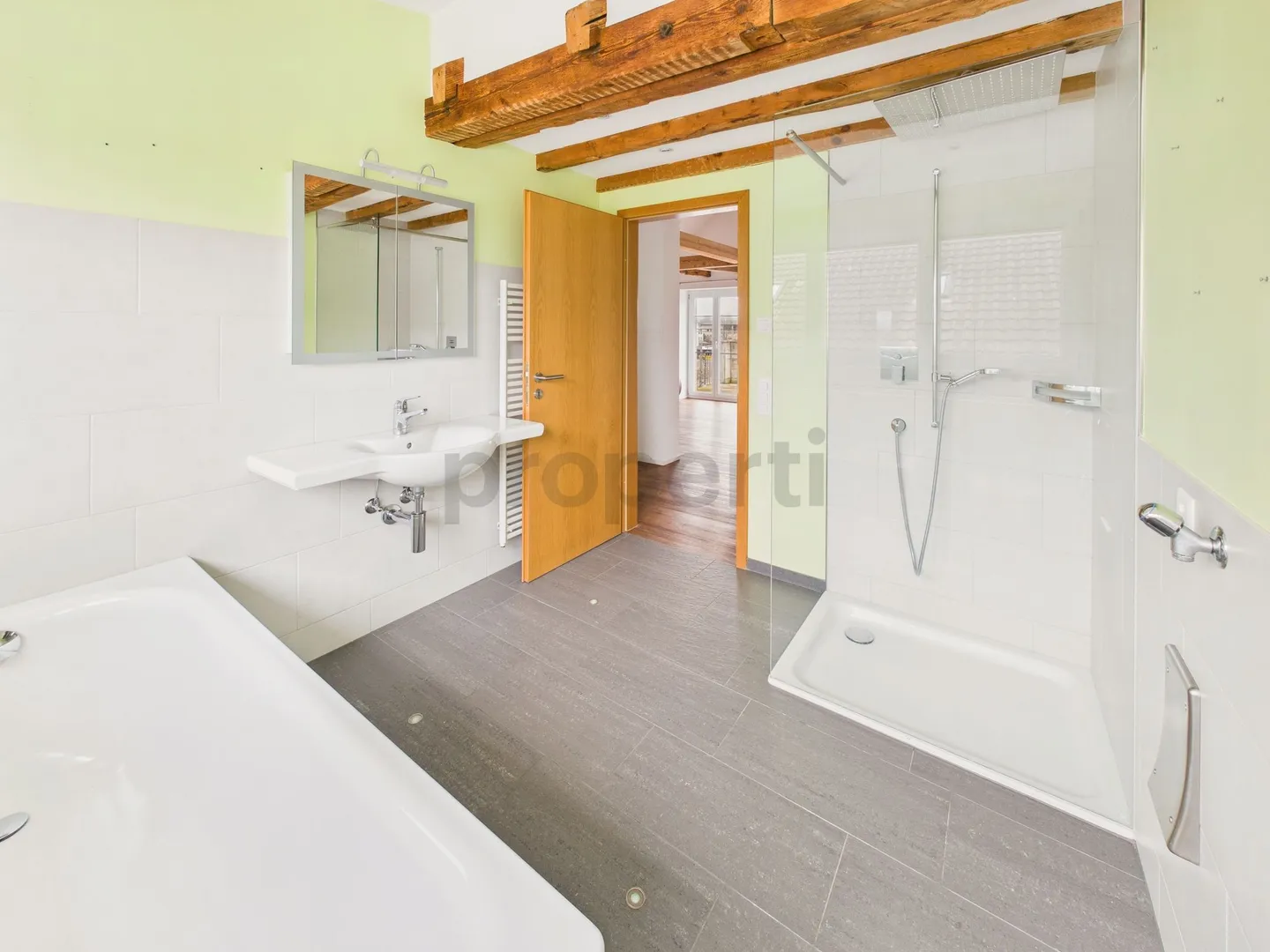 Helle 4.5-Zimmer-Penthouse mit Balkon - Foto 7 von 10