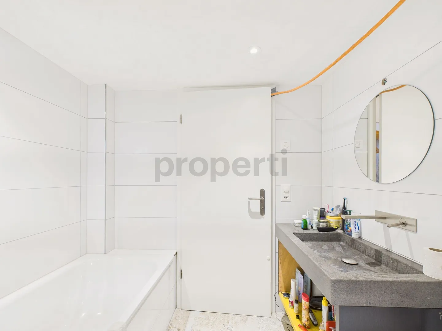 Maison d'angle de 5 pièces récemment rénovée avec jardin à Wetzikon - Photo 11 sur 13