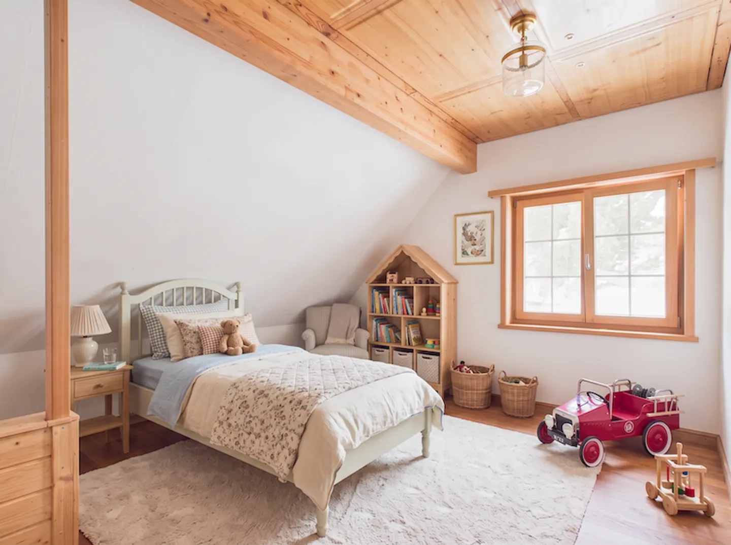 Casa familiare con grande giardino e vista sulle montagne - Il tuo rifugio sopra Näfels - Foto 8 di 13