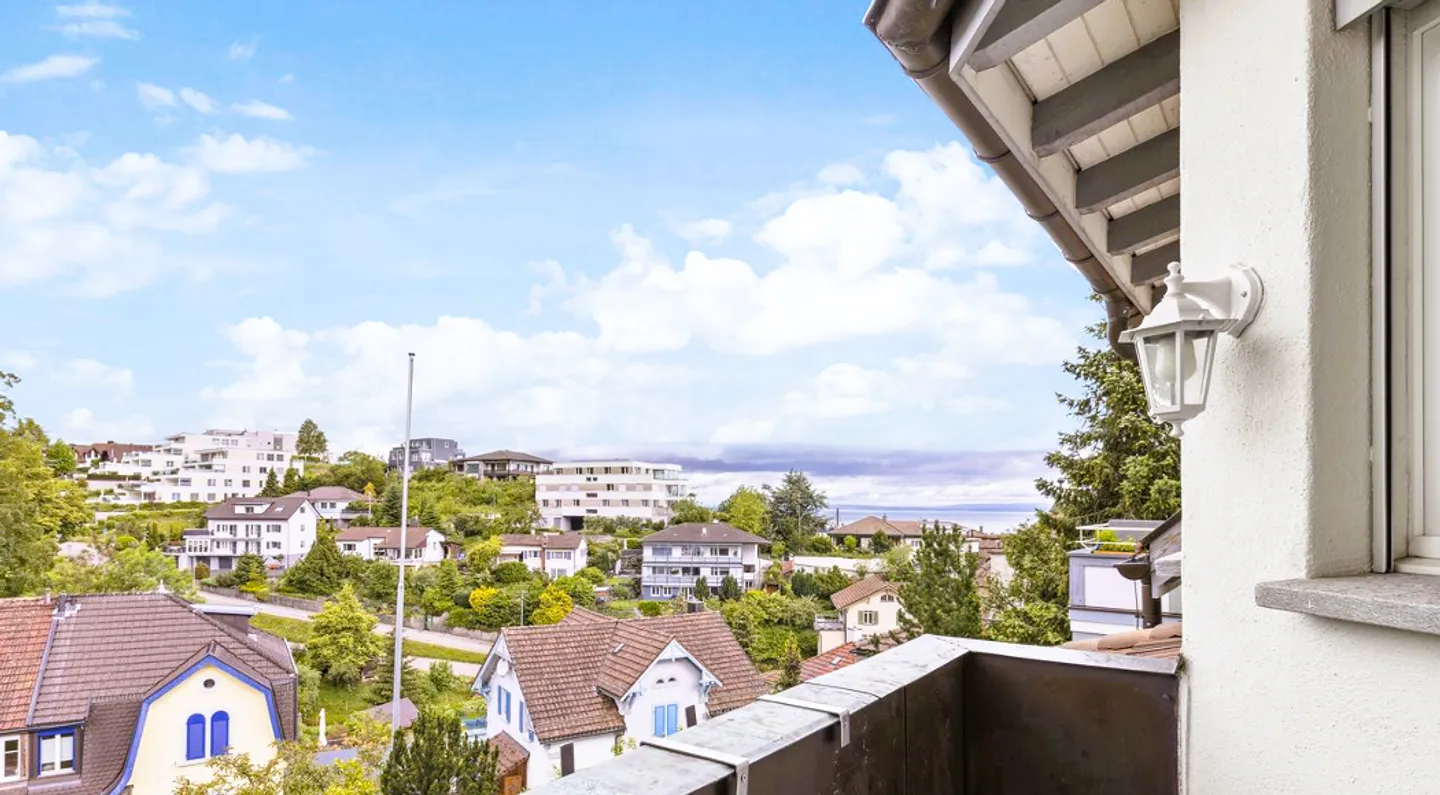 Eleganz trifft Aussicht: Traumhafte Wohnung mit Bodensee-Flair &amp; Rorschacherberg-Blick - Foto 2 von 13