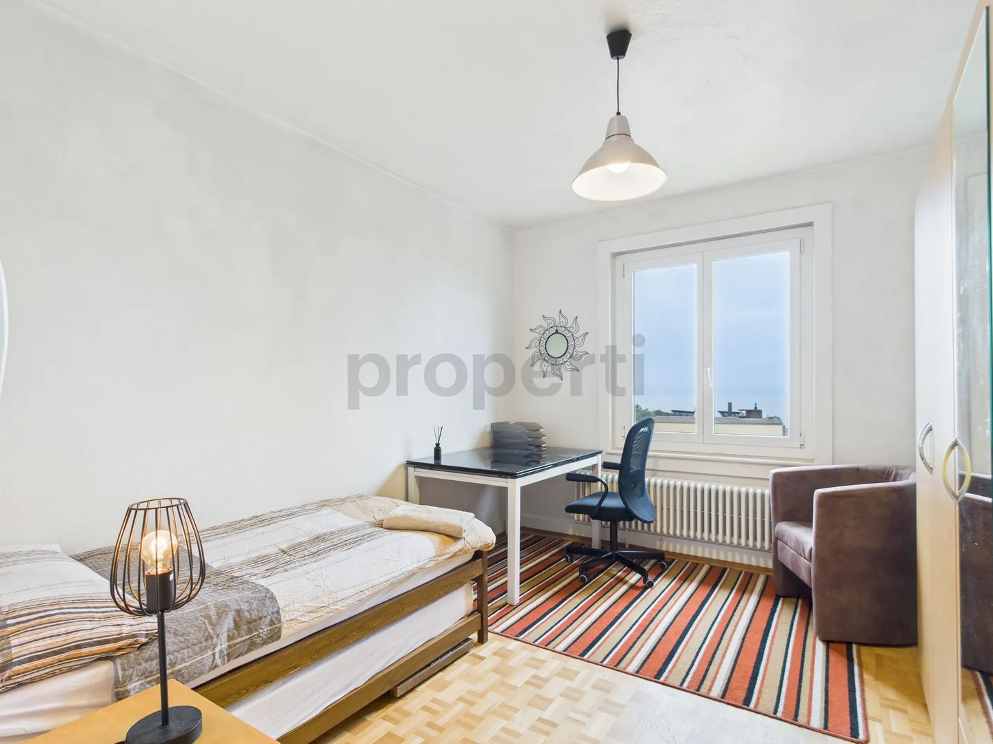 Charming furnished 4-room apartment in the heart of Neuchâtel - Photo 5 of 12