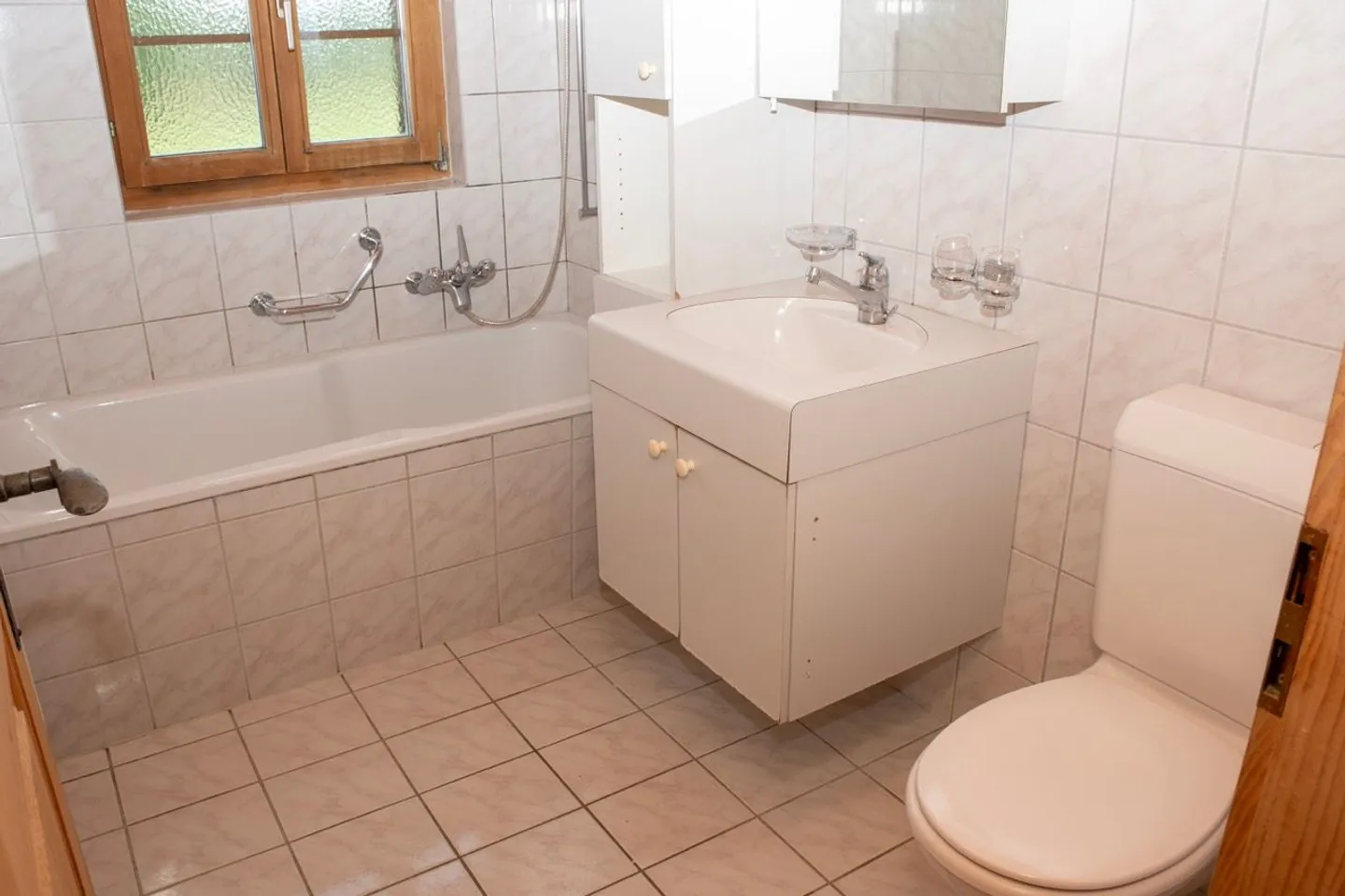 Appartamento affascinante 3.5 stanze nel verde con vista sulla foresta - Foto 8 di 10