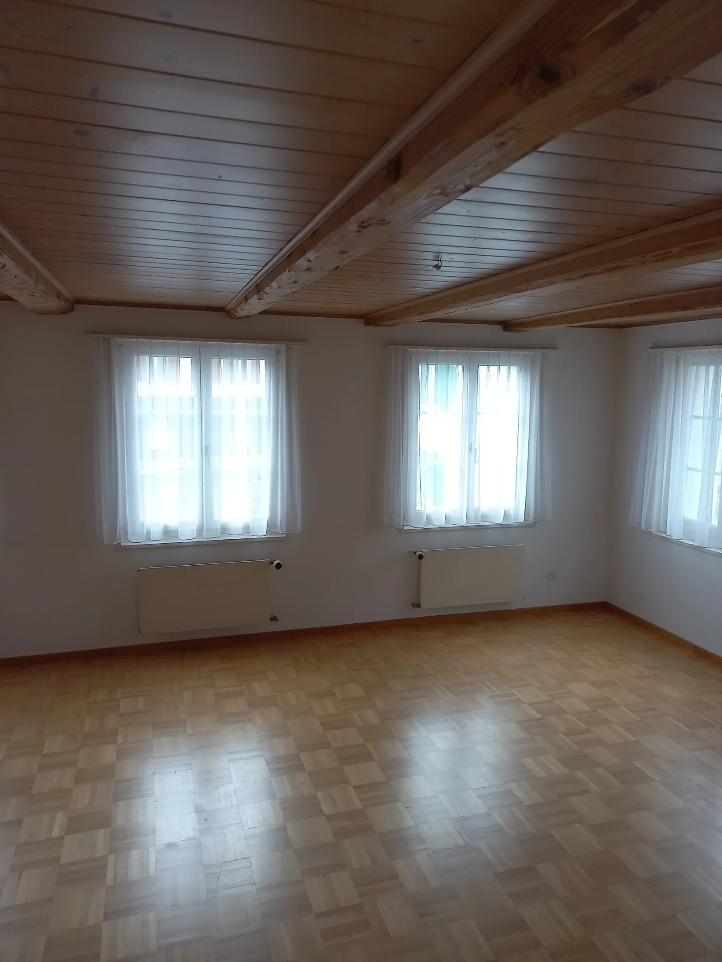 Spacious 5.5-room single-family house in Kirchberg SG - Photo 1 of 10