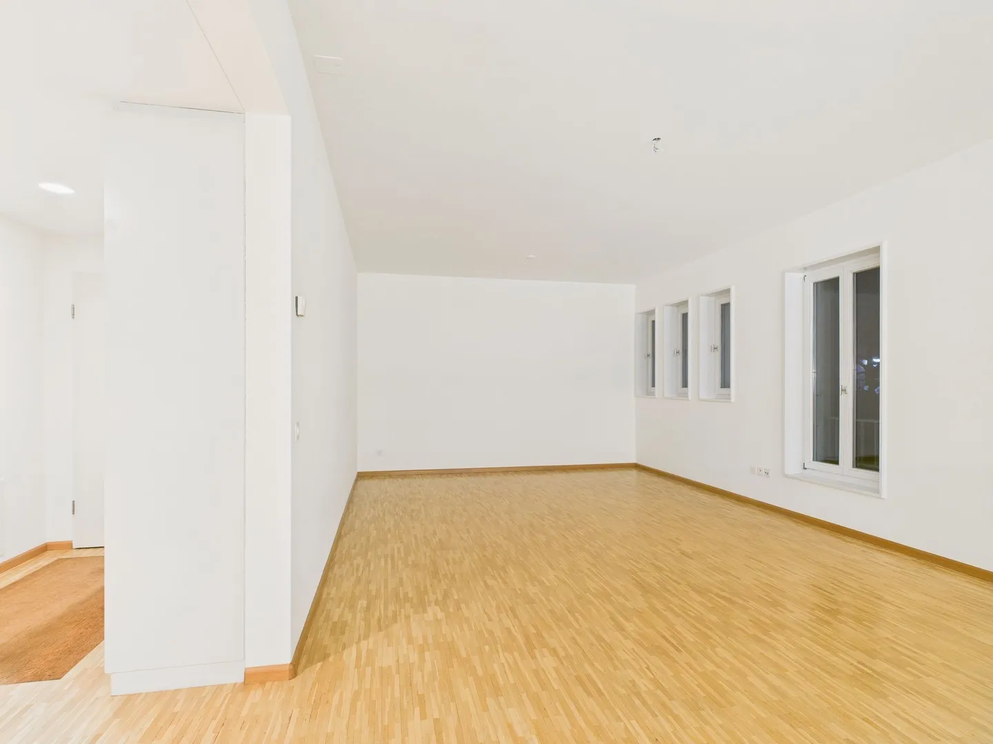 Grosszügige 3.5-Zimmer Wohnung mit Balkon in Biel-Benken BL - Foto 6 von 10