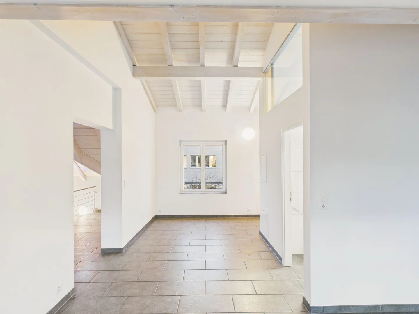 Charmante appartement 2.5 pièces avec emplacement central, Muttenz - Photo 5 sur 9