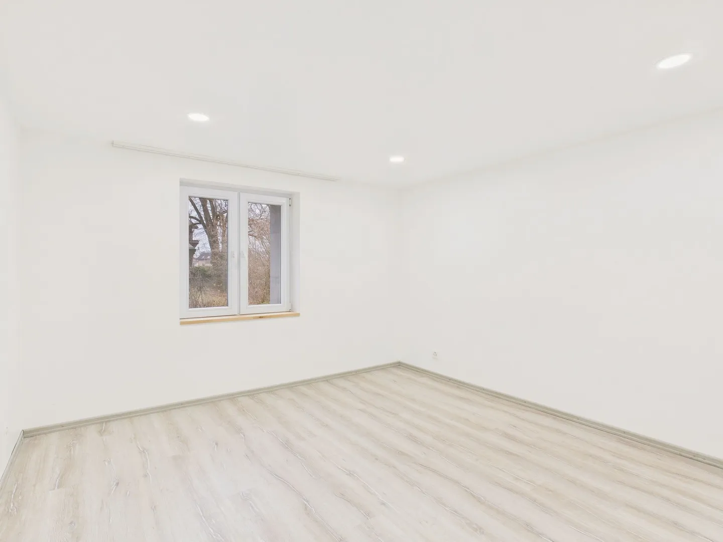 Appartamento affascinante 3.5 locali con balcone ad Amriswil - Foto 4 di 9