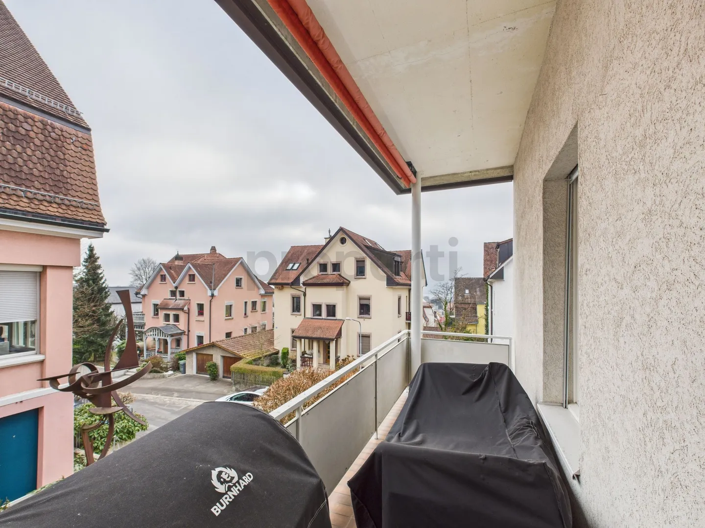 Appartement lumineux de 3,5 pièces avec balcon à Zurich - Photo 10 sur 11