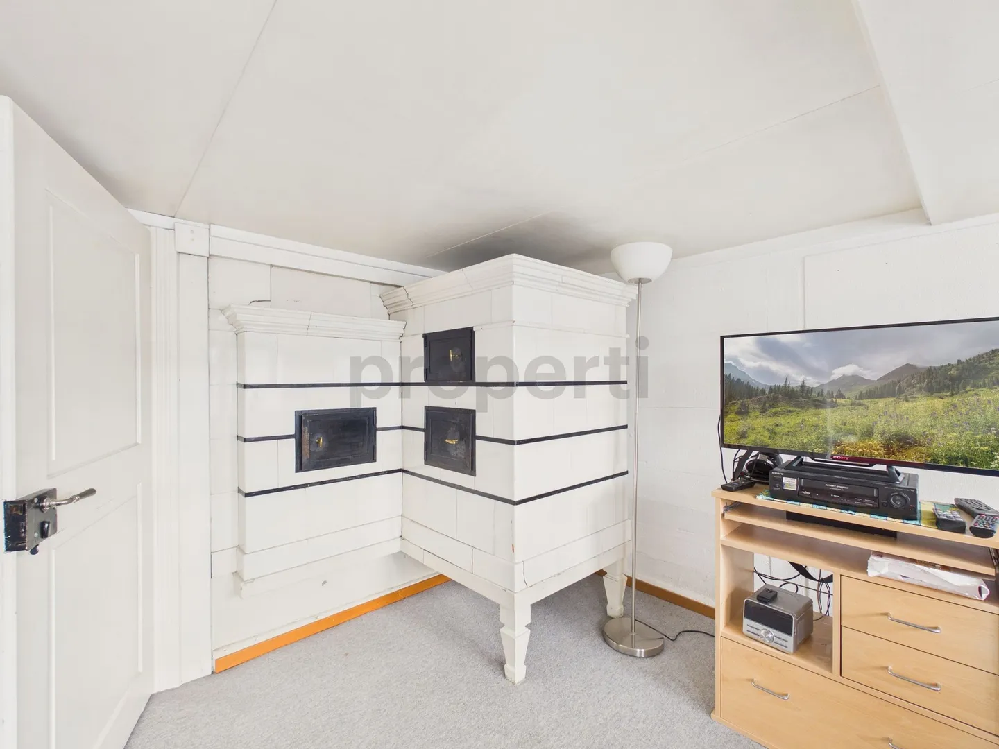 Appartamento affascinante con 3 stanze e parcheggio, Teufen - Foto 2 di 12