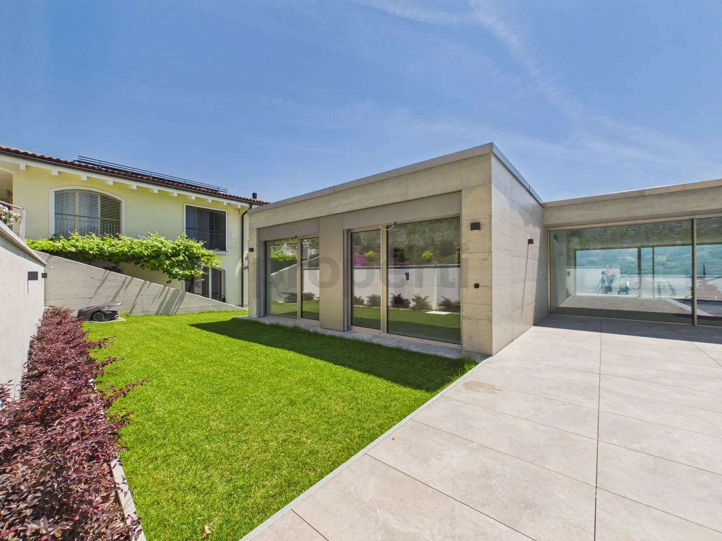 Modern penthouse 4.5 rooms with large balcony, Brione sopra Minusio - Photo 12 of 13