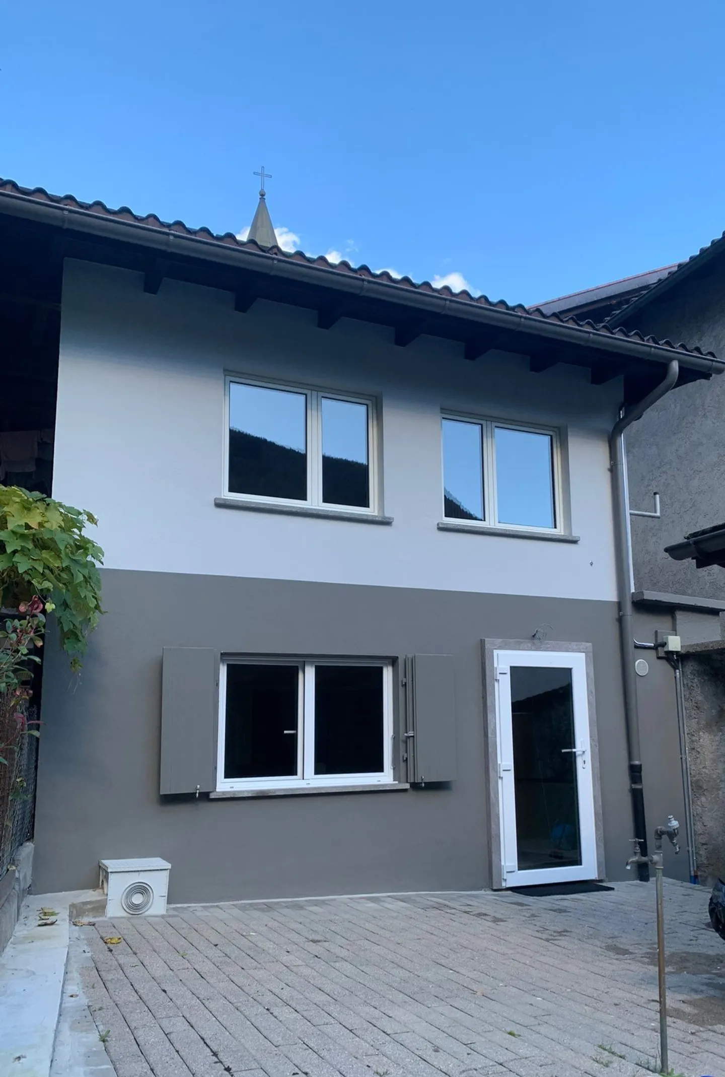 Faido - Independent house with garden renovated in the heart of Leventina - Photo 1 of 10