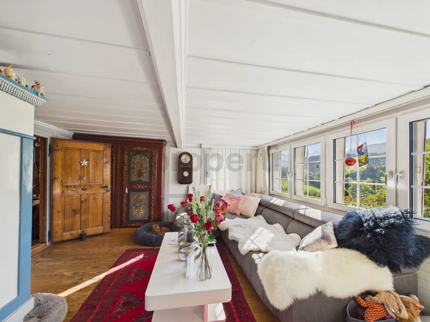 Historic Single-Family House with Plenty of Space and Development Potential in Ebnat-Kappel, SG - Photo 2 of 12