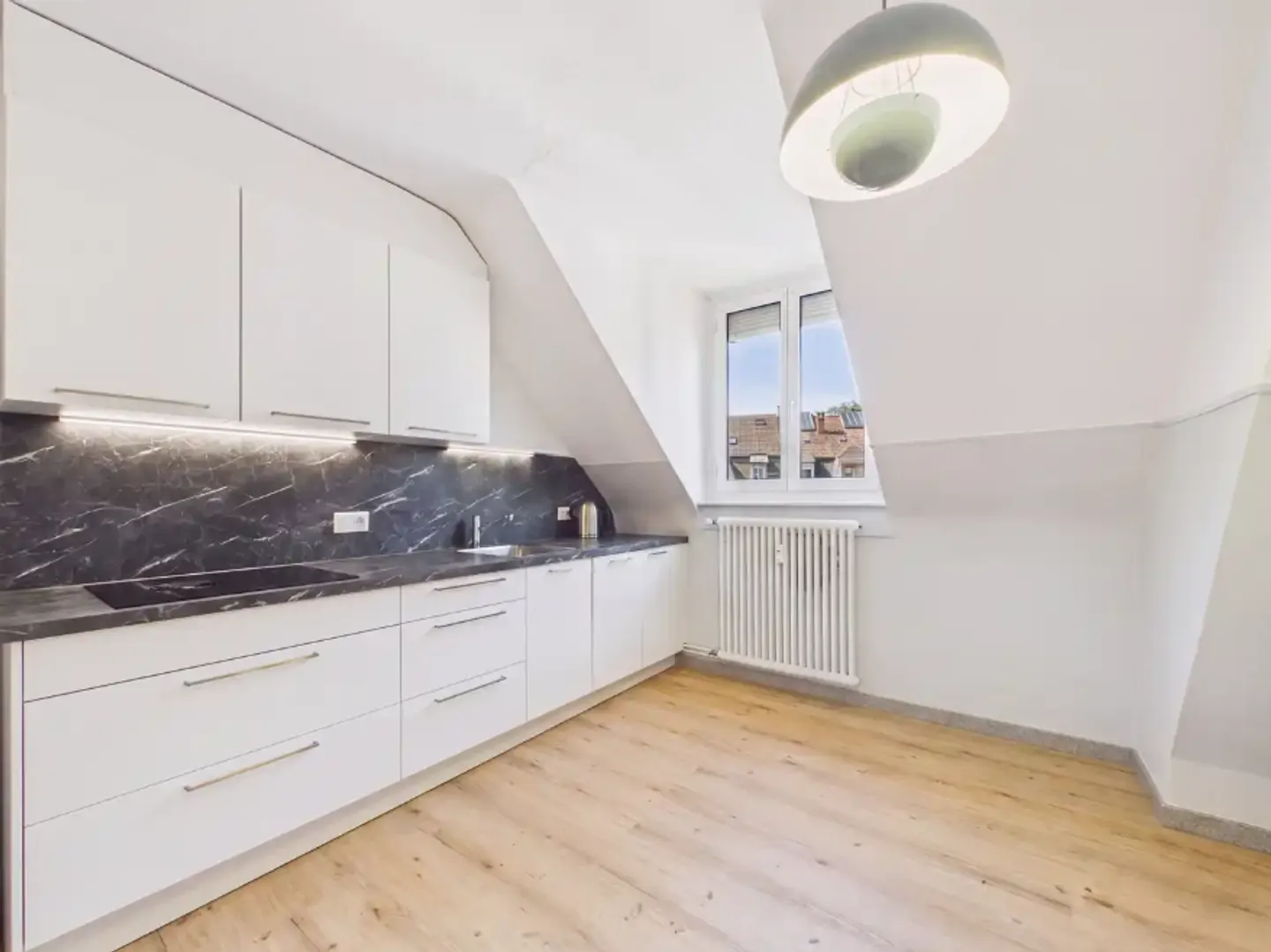 Maison multifamiliale bien entretenue à 4056 - Photo 7 sur 13