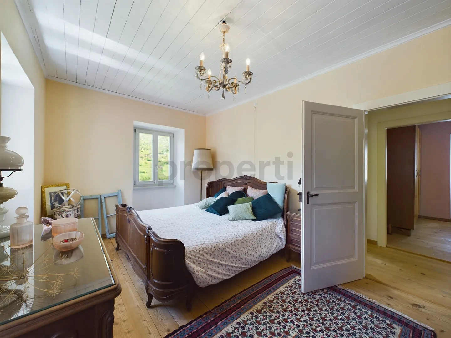 Pittoresca casa plurifamiliare con terreno nel cuore della Val di Blenio / Malvenfarbiges Mehrfamilienhaus mit Grundstück im Herzen des Bleniotals - Foto 5 di 13