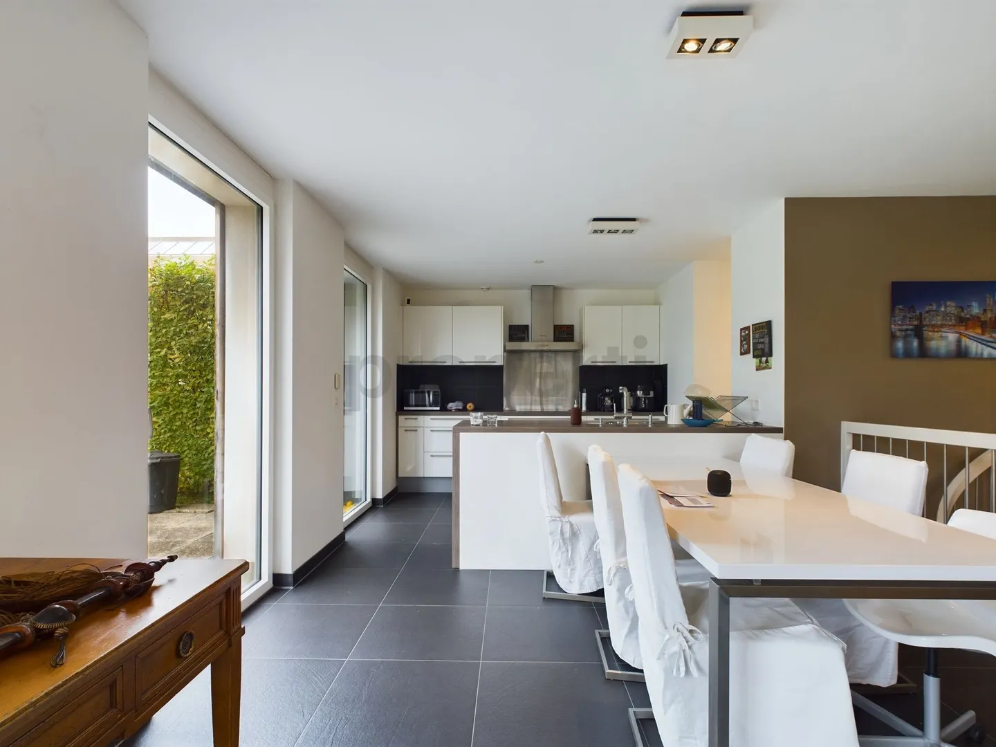 Komfort, Modernität und Natur: Familienwohnung mit Garten - Foto 2 von 12