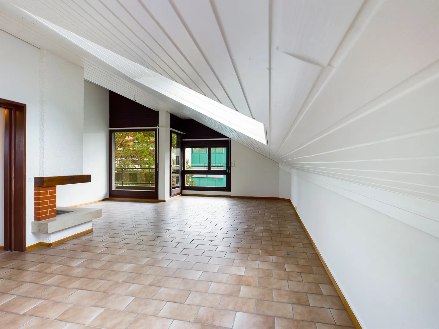 Moderne 3.5-Zimmer-Penthouse in Oberwil - Foto 6 von 7