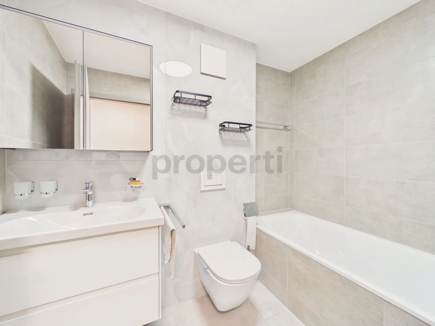 Moderno appartamento elegante arredato 3.5 stanze con ascensore, Sierre - Foto 9 di 11