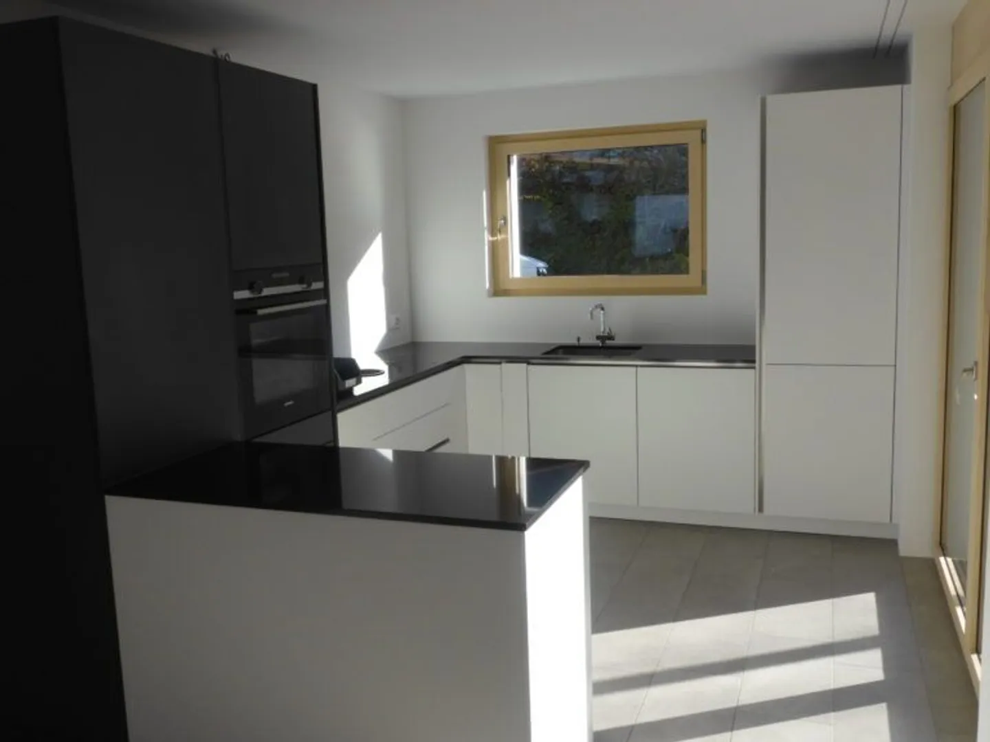 Modernes Apartment in Rhäzüns - Foto 4 von 13