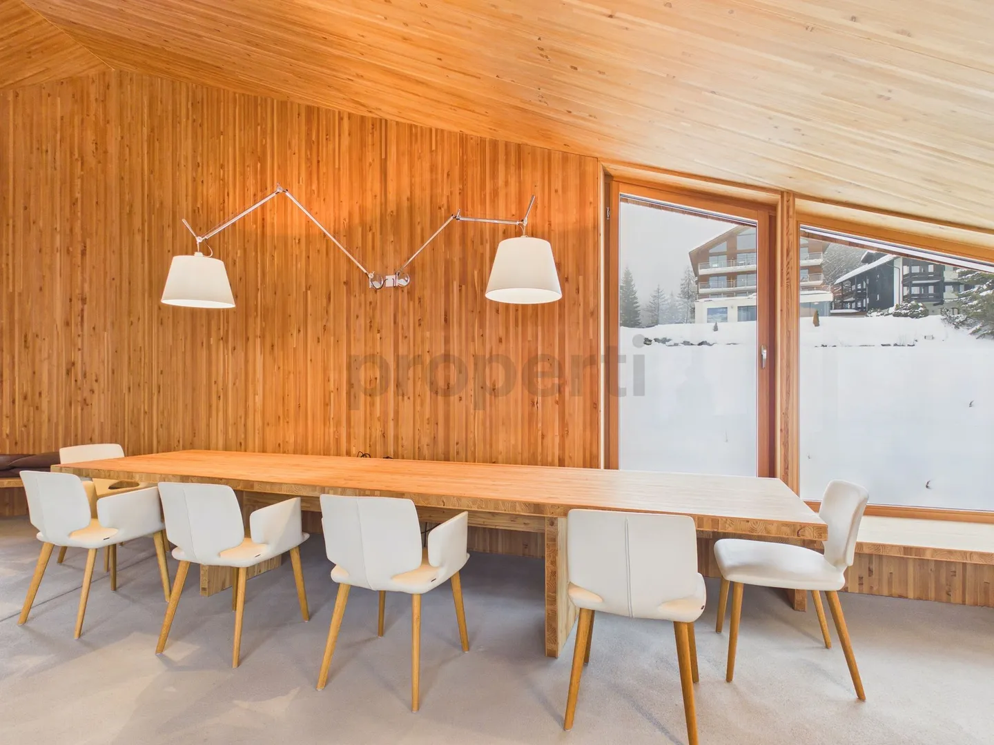 Casa unifamiliare architettonicamente eccezionale in una posizione panoramica di prima classe nelle Alpi svizzere - una seconda casa con comfort abitativo e vista ampia - Foto 7 di 13