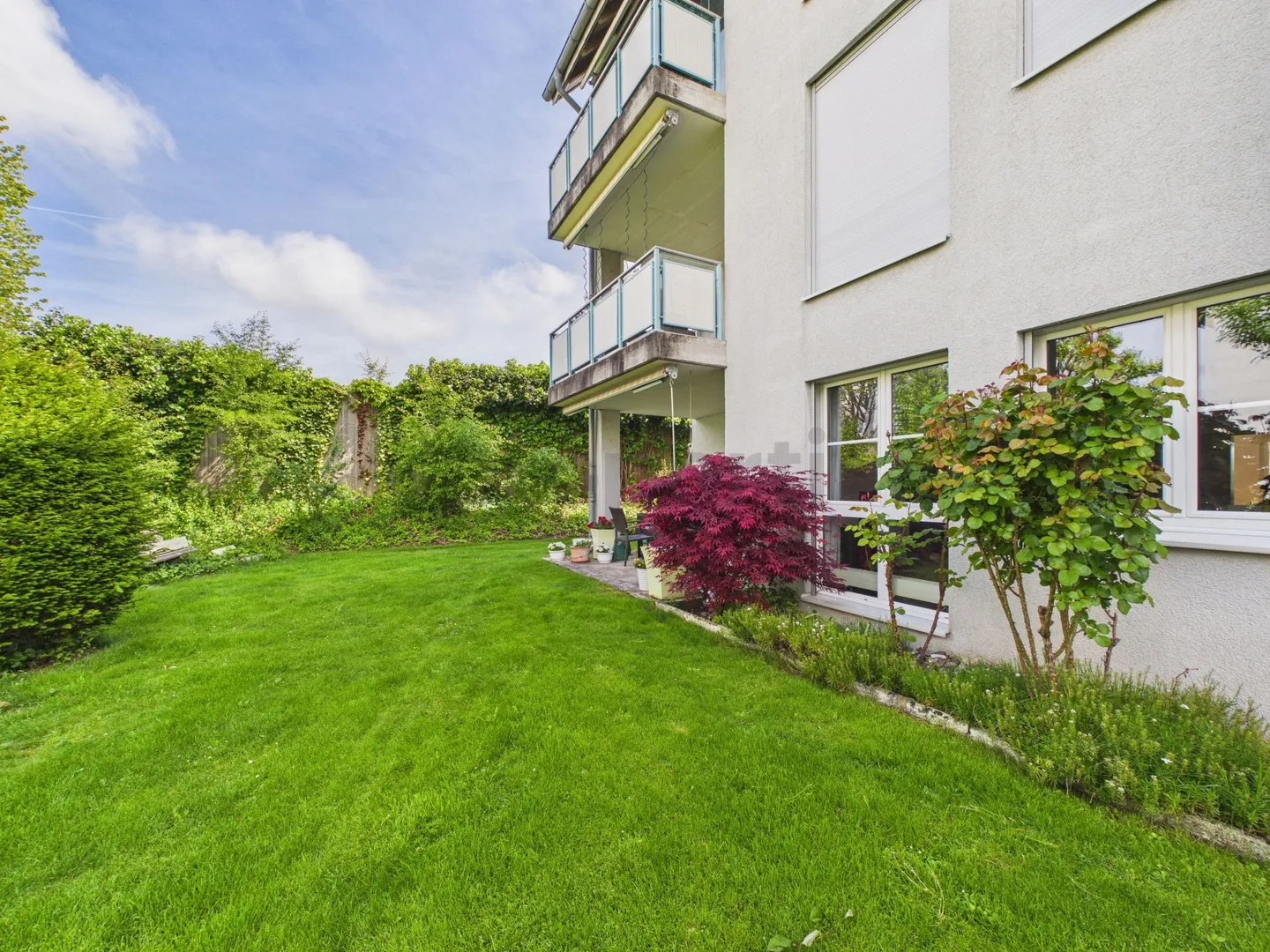 Nature-inspired living happiness in Dällikon: Bright 3.5-room garden apartment with plenty of comfort - Photo 11 of 13