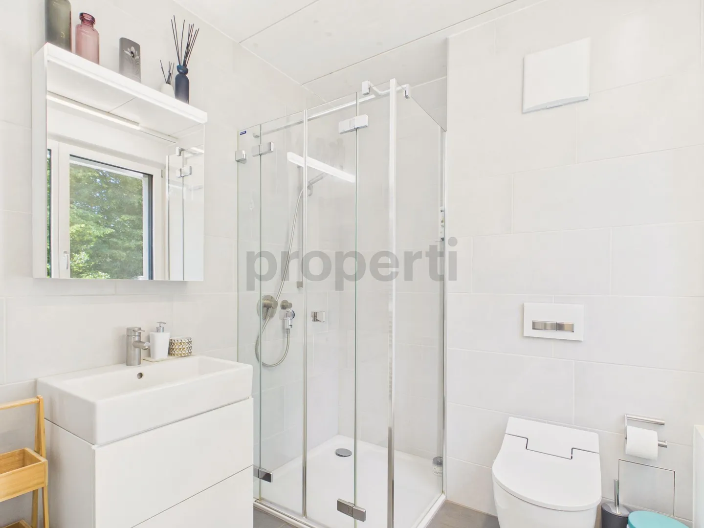 Stylish Apartment in Basel - Photo 8 of 11