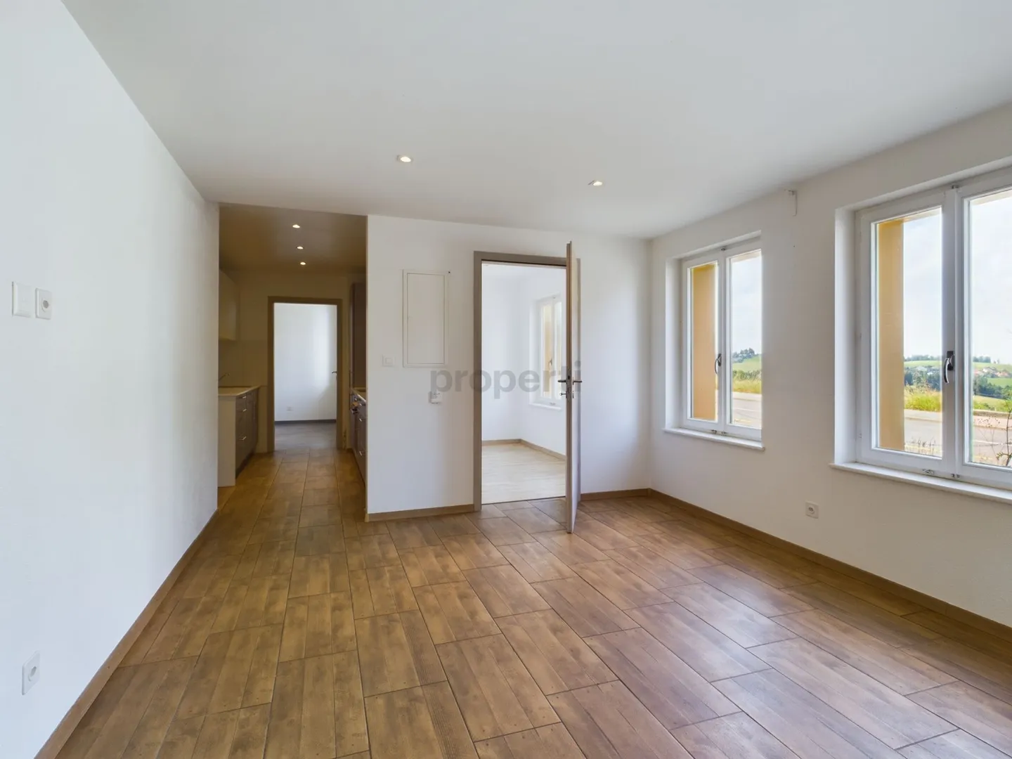 Attraktives Wohnhaus in begehrter Trogener Lage  Ihre solide Investitionsmöglichkeit - Foto 4 von 13