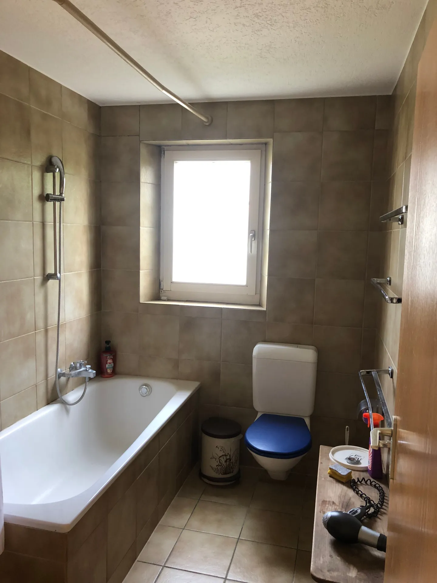 Appartement 3 pièces abordable dans un endroit calme au bord du ruisseau à Brislach - Photo 9 sur 12