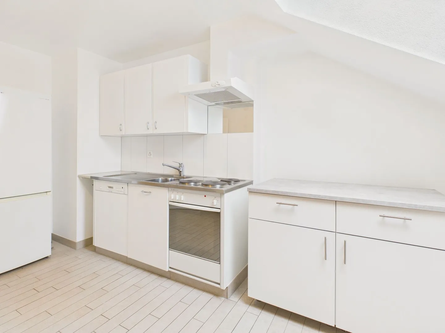 Einzigartige 2.5-Zimmer Wohnung in Büren an der Aare - Foto 5 von 11