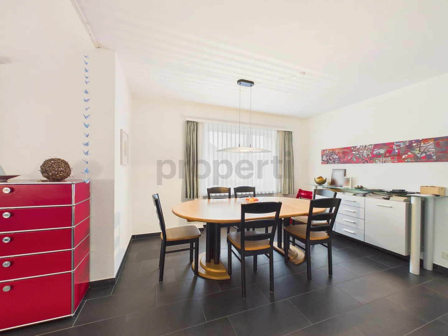 Ruhiges 5.5-Zimmer-Einfamilienhaus mit viel Privatsphäre und direktem Waldzugang in Gebenstorf - Photo 6 of 13