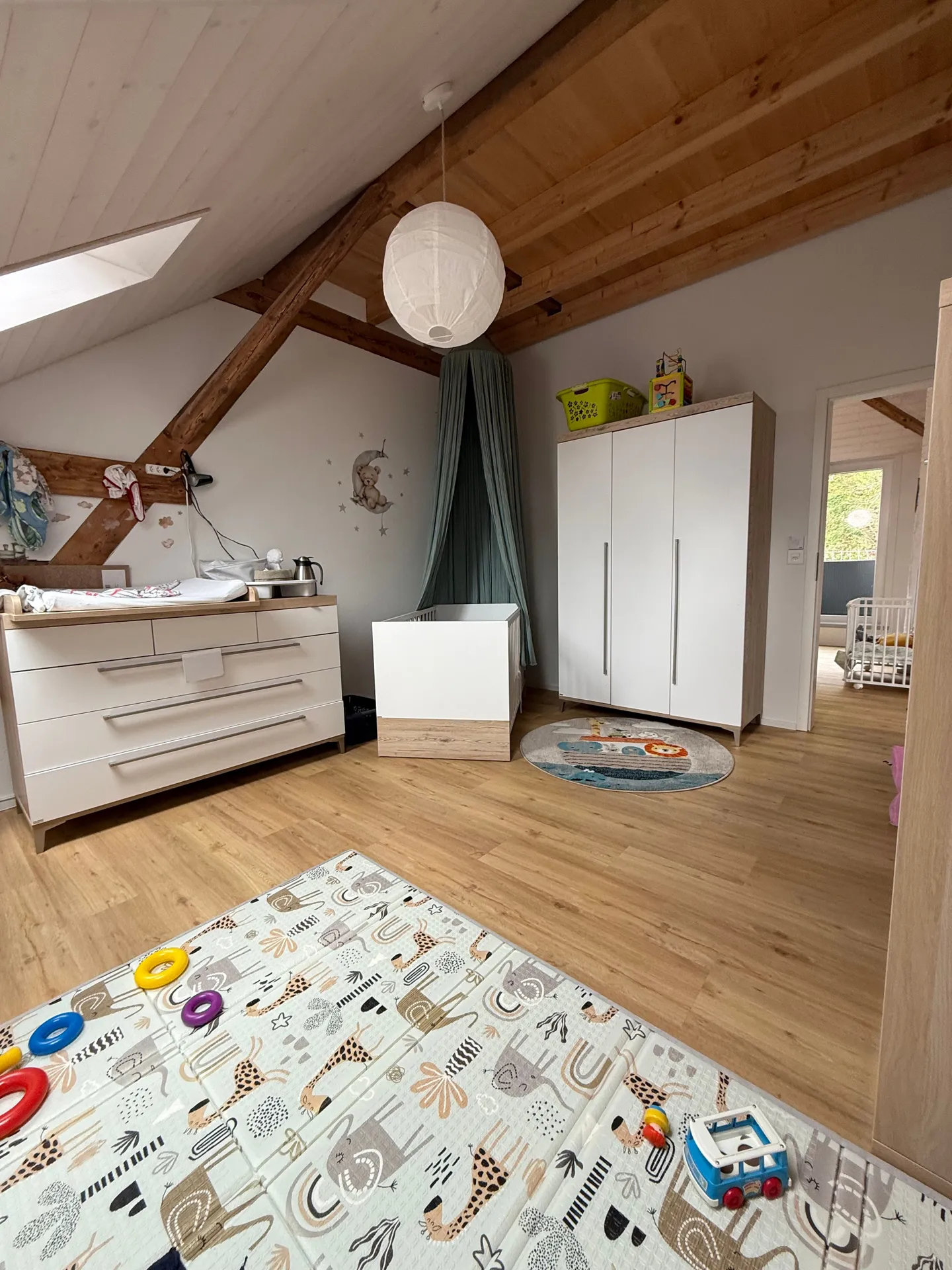 Newly renovated 4.5-room penthouse apartment with balcony, Brittnau - Photo 6 of 11