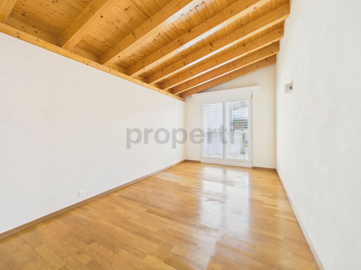 Modern 4.5 room apartment with elevator and cellar, Chandolin-near-Savièse - Photo 9 of 13