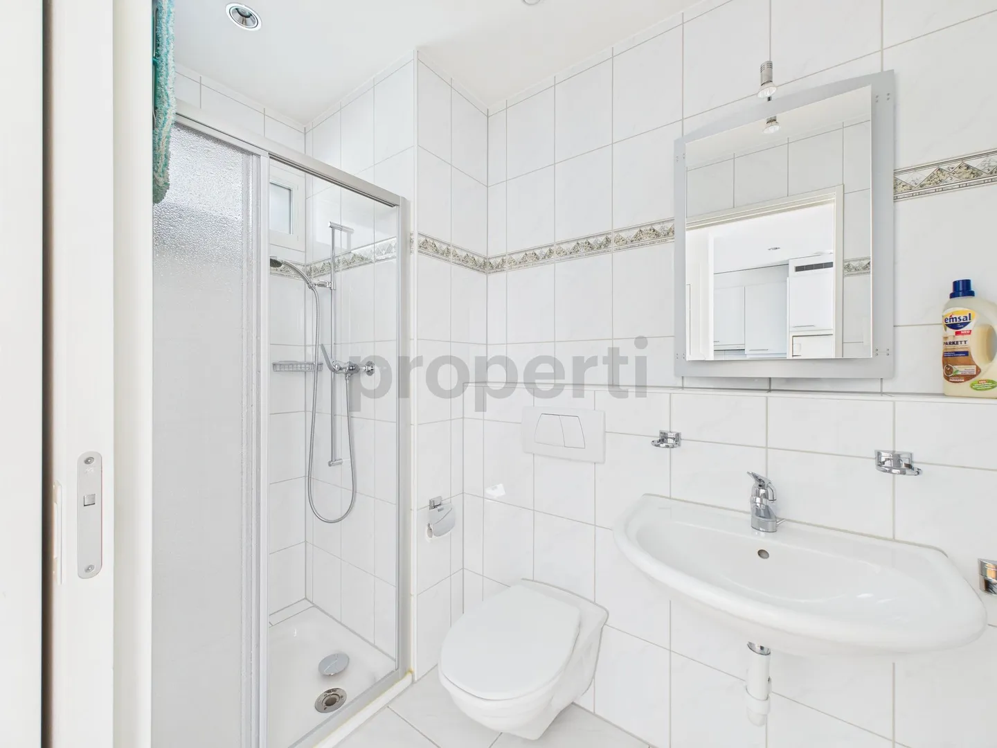 Modern 4.5-room maisonette with terrace in the heart of Birmensdorf ZH - Photo 10 of 12