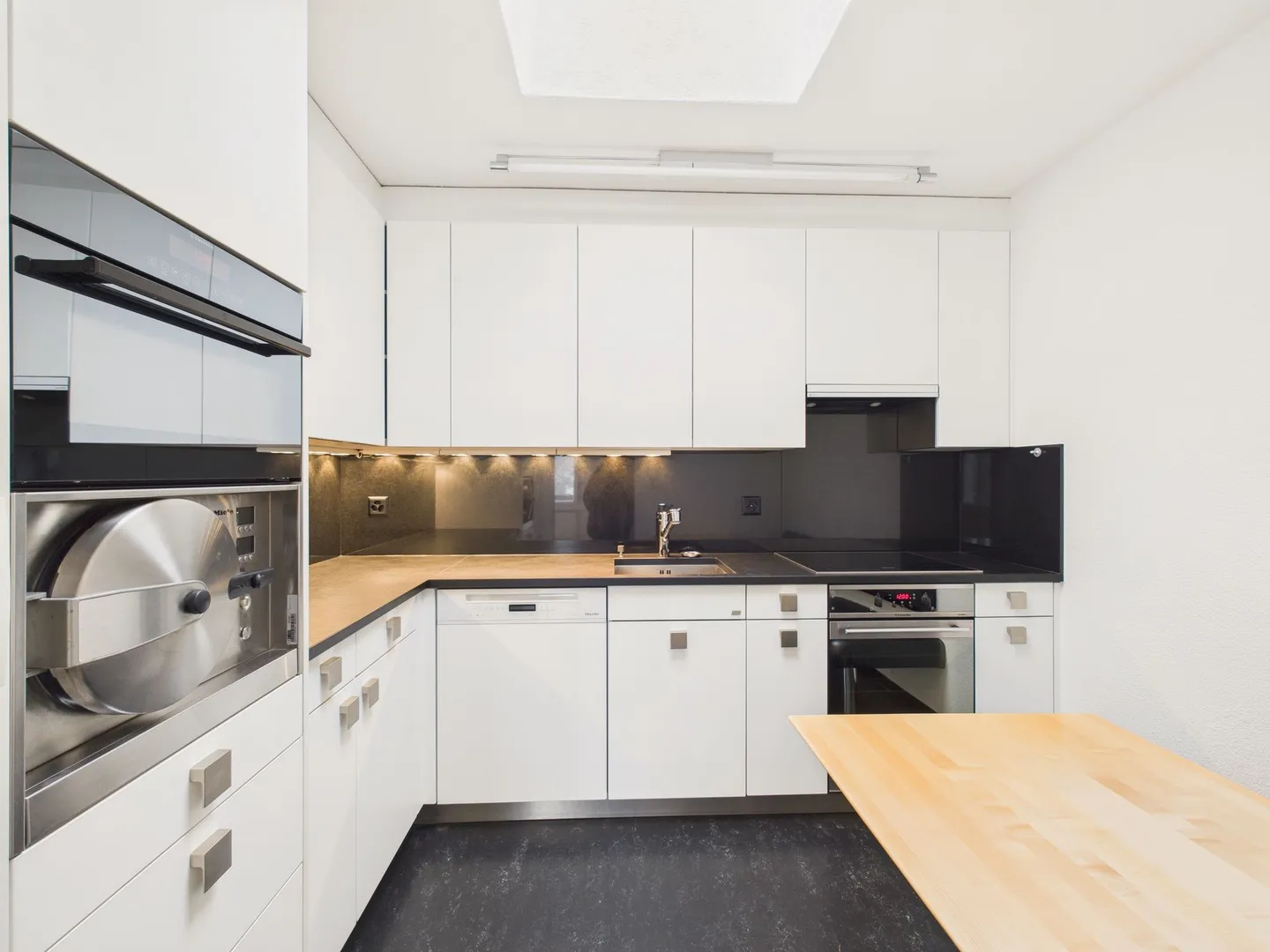 Incantevole casa a schiera di 4,5 stanze in Sonnhaldenweg a Wittenbach - Foto 2 di 13